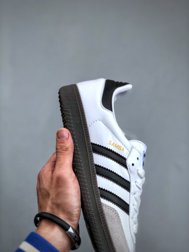 Adidas Samba OG 'Black / White / Grey / Gold' view