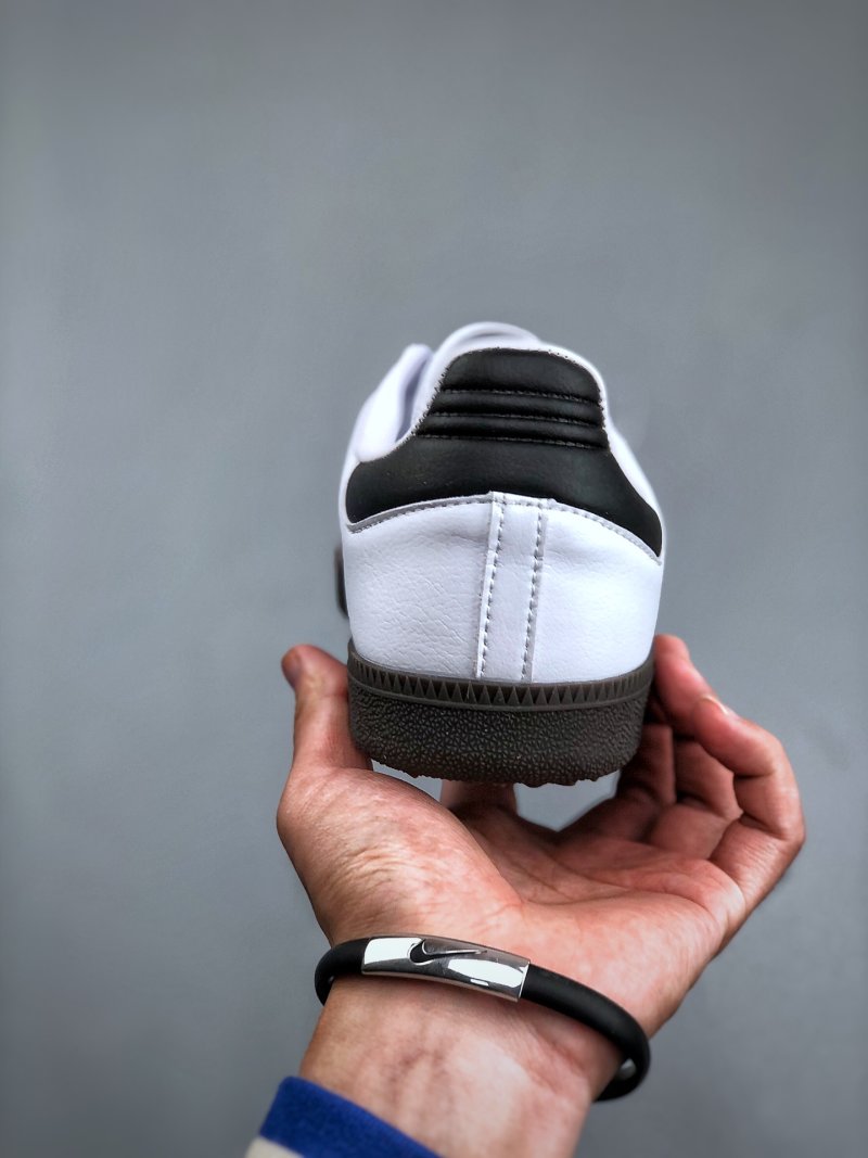 Adidas Samba OG 'Black / White / Grey / Gold' view
