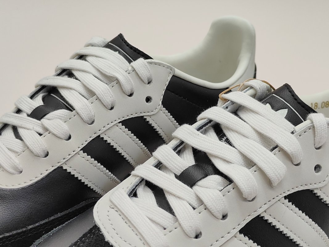 Adidas Samba OG '75 Anniversary Black / White' view