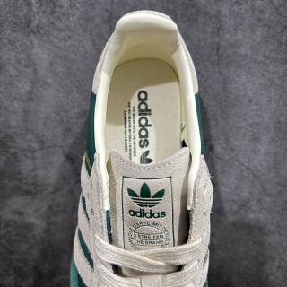 Adidas Samba OG 'White / Green' view 8