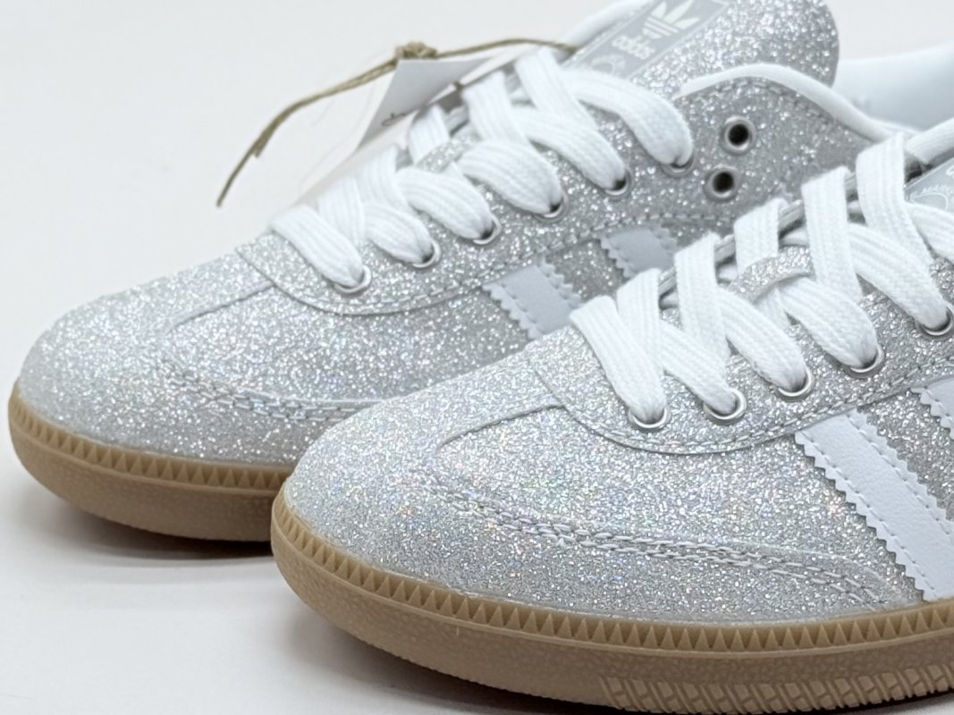 Adidas Samba OG 'Silver' view
