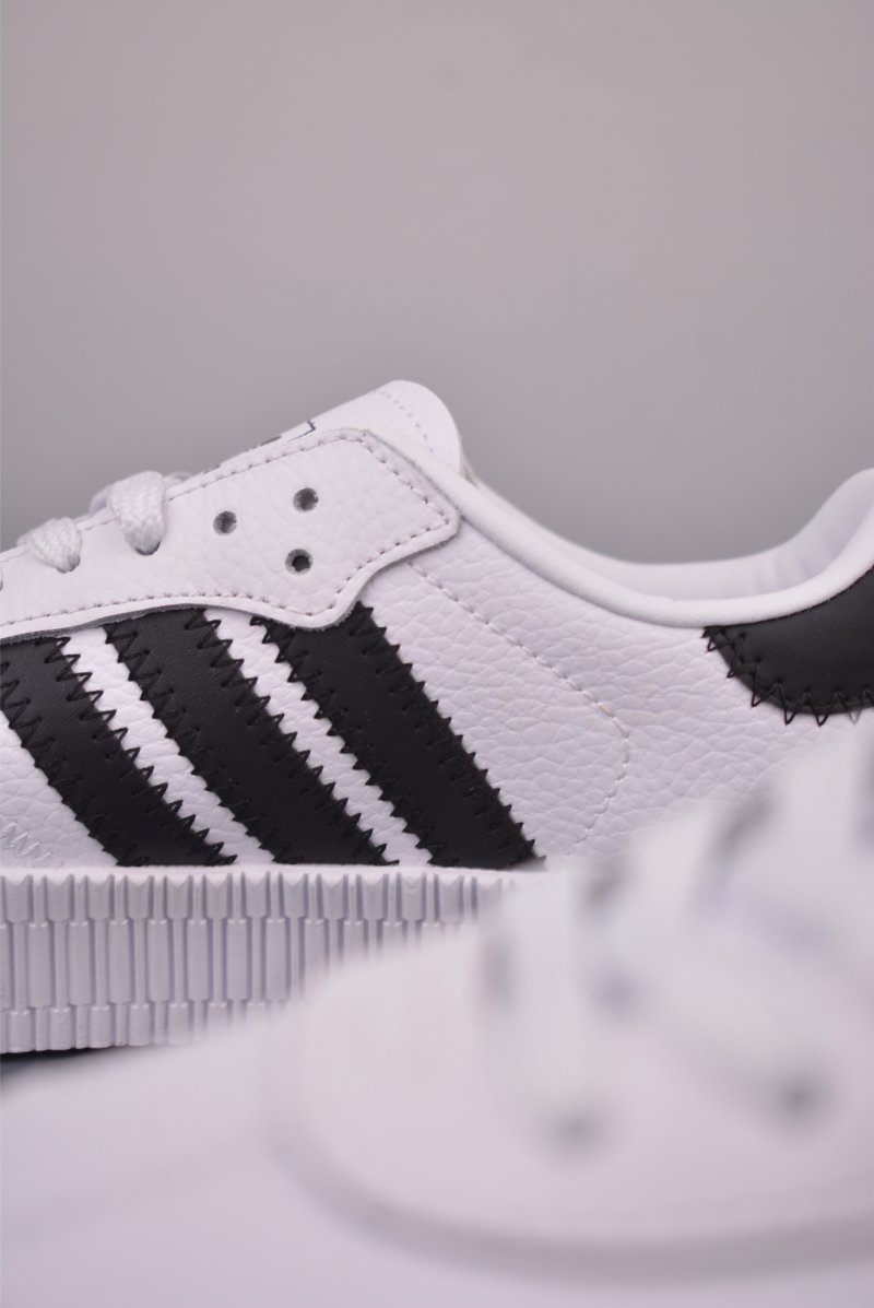 Adidas Samba XLG view