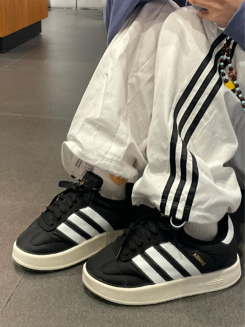 Adidas Tenis Samba Home view