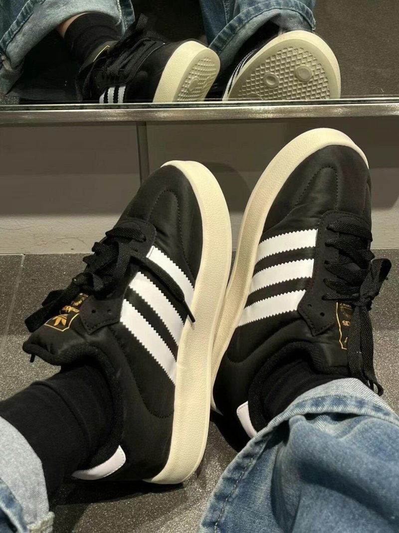 Adidas Tenis Samba Home view