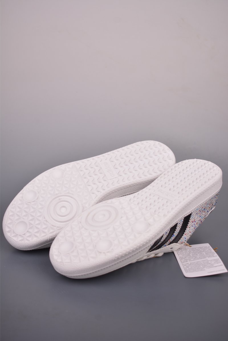 Adidas Samba view