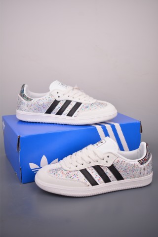 Adidas Samba view 5