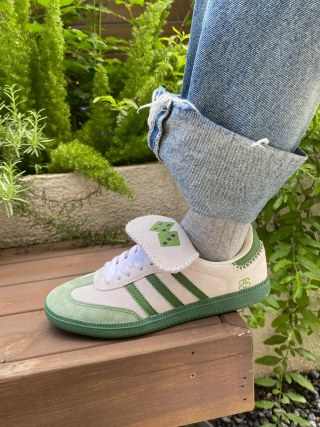 Adidas Samba LT view 2