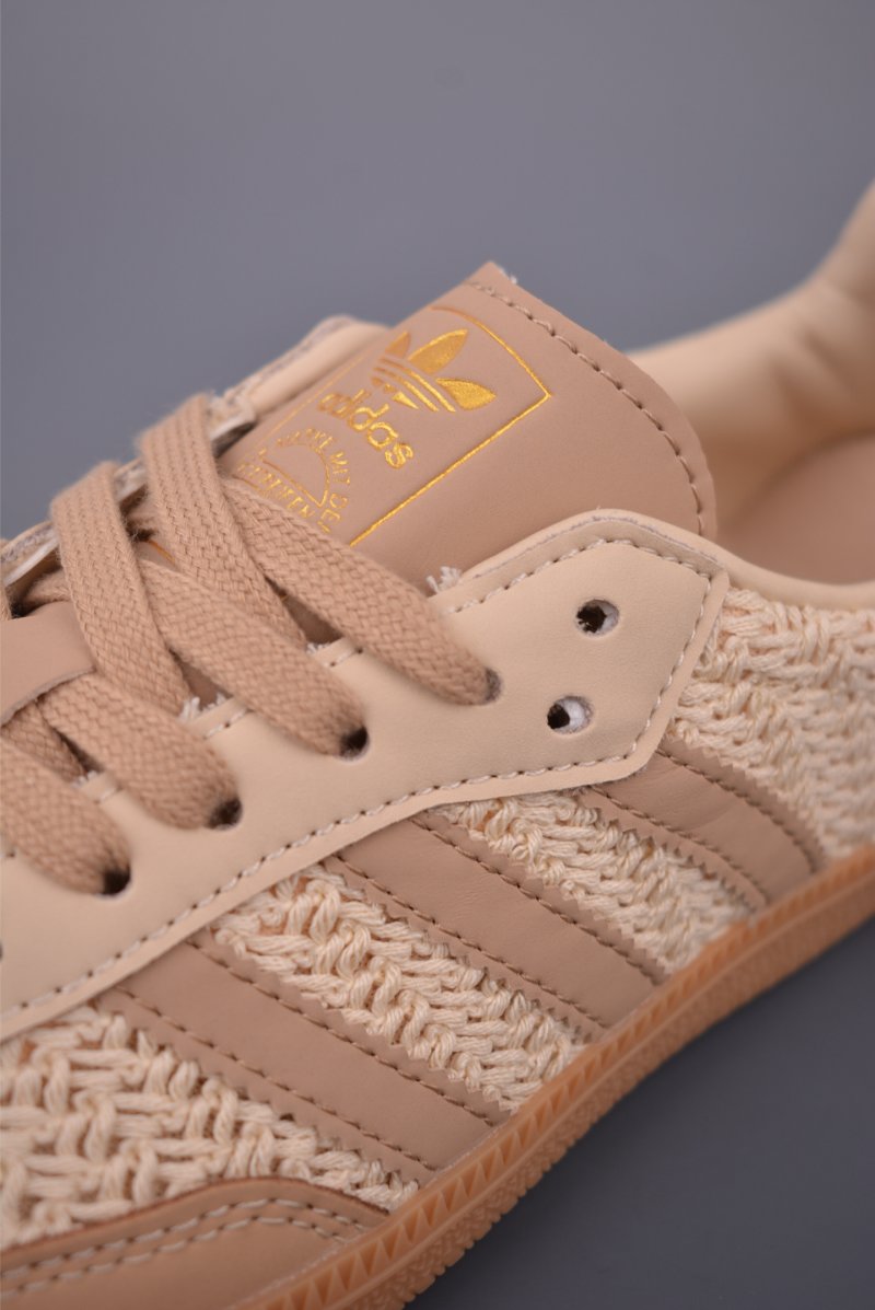 Adidas Samba OG 'Pink' view