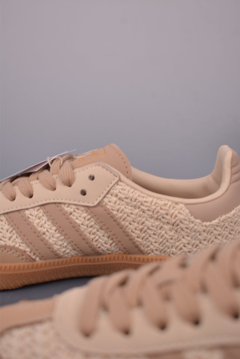 Adidas Samba OG 'Pink' view