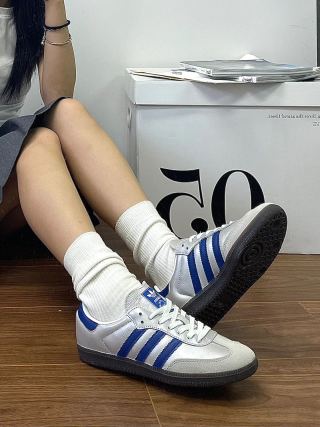 Adidas Samba OG view 25