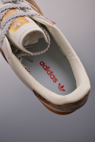Adidas Samba OG 'The North Face' view 9