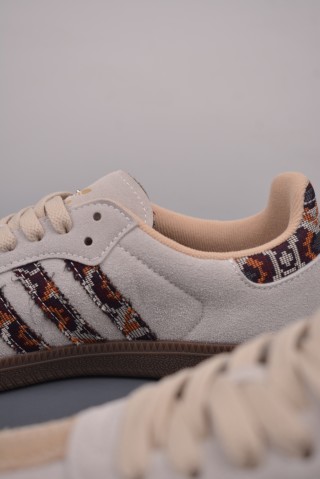 Adidas Samba OG 'END' view 8