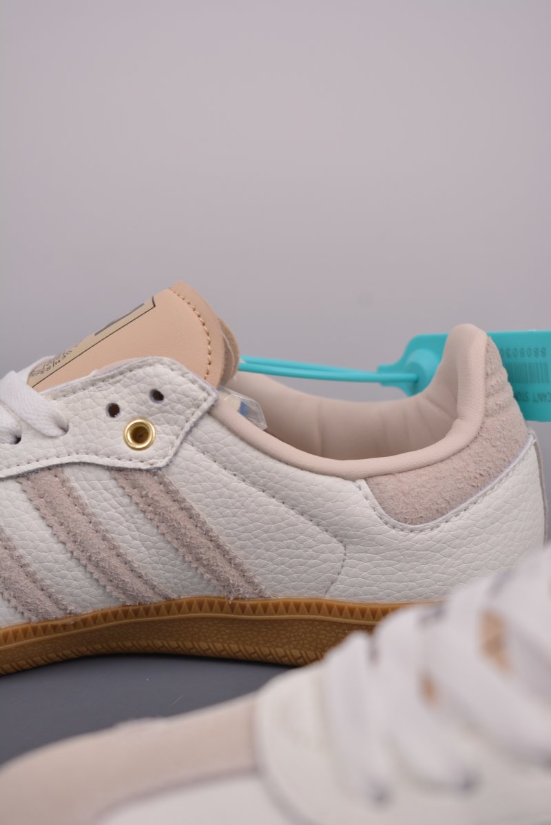 Adidas Samba OG view
