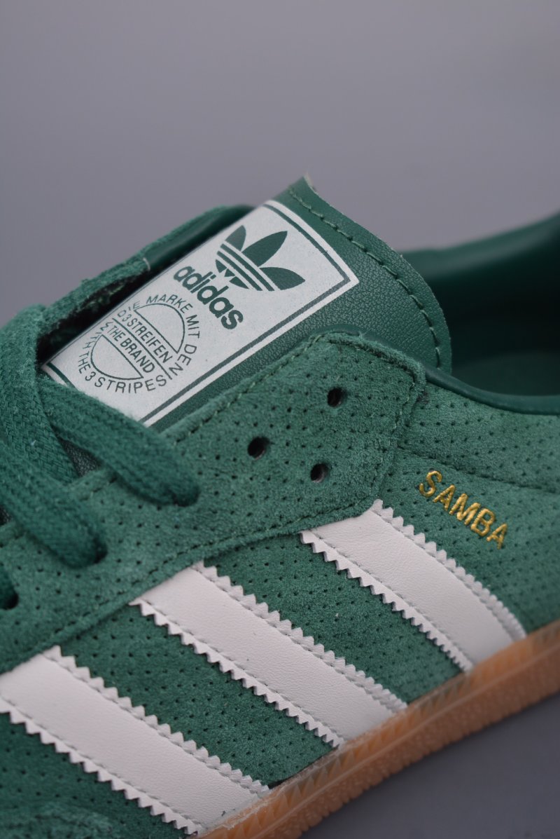 Adidas Samba OG view