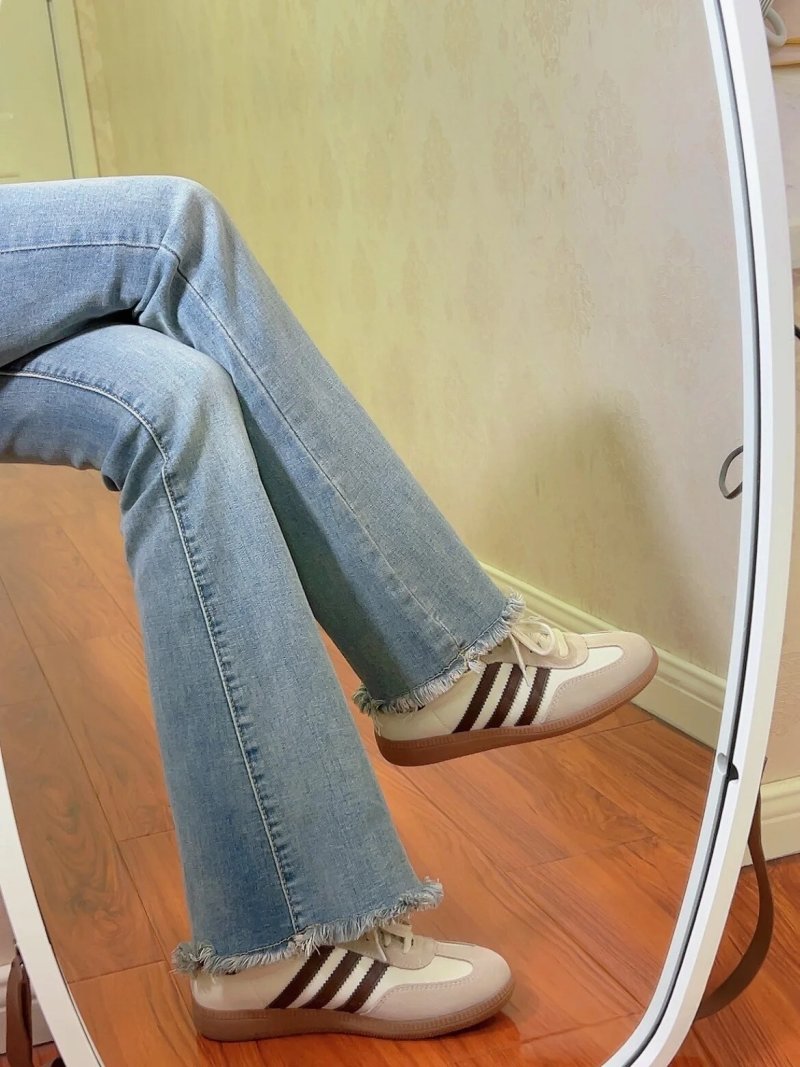 Adidas Samba OG view
