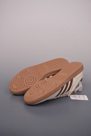 Adidas Samba OG 'Brown' view 3