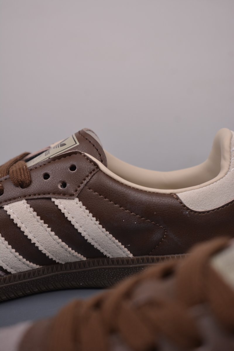 Adidas Samba OG 'Brown / Pink' view