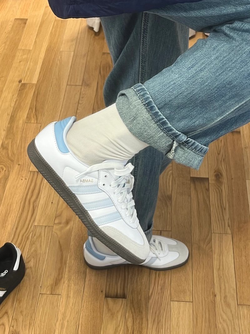 Adidas Samba OG view