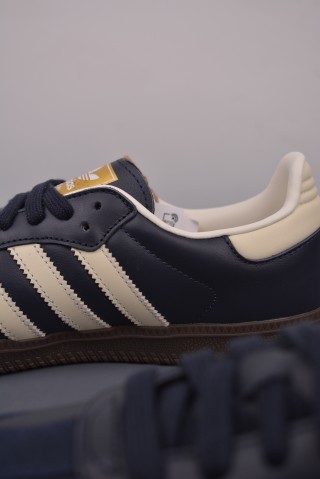 Adidas Samba OG 'Brown / Pink' view 8