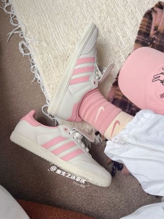 Adidas Samba OG view 2