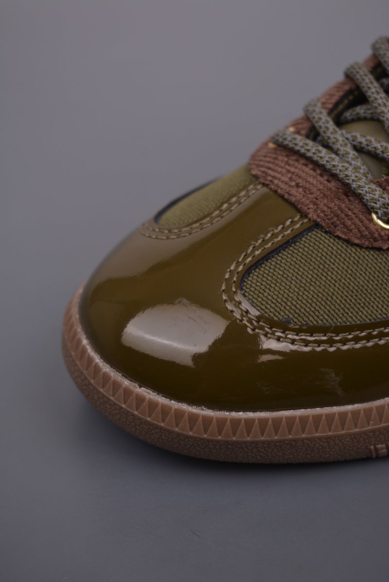 Adidas Samba OG 'Brown' view