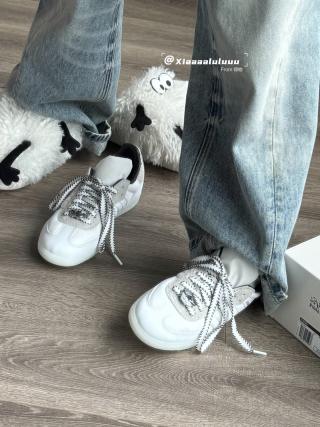 Adidas Samba OG view 4