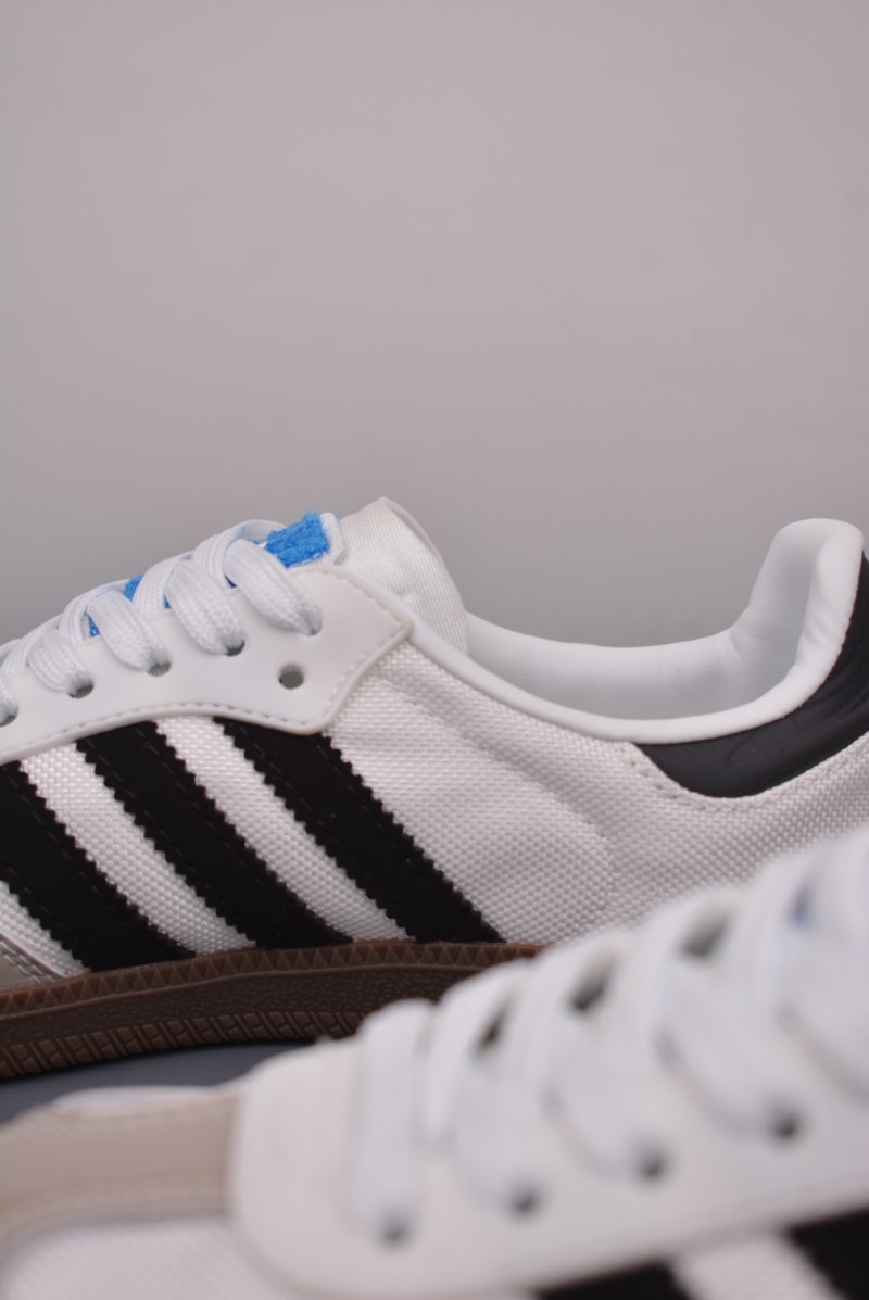 Adidas Samba OG 'Brown' view