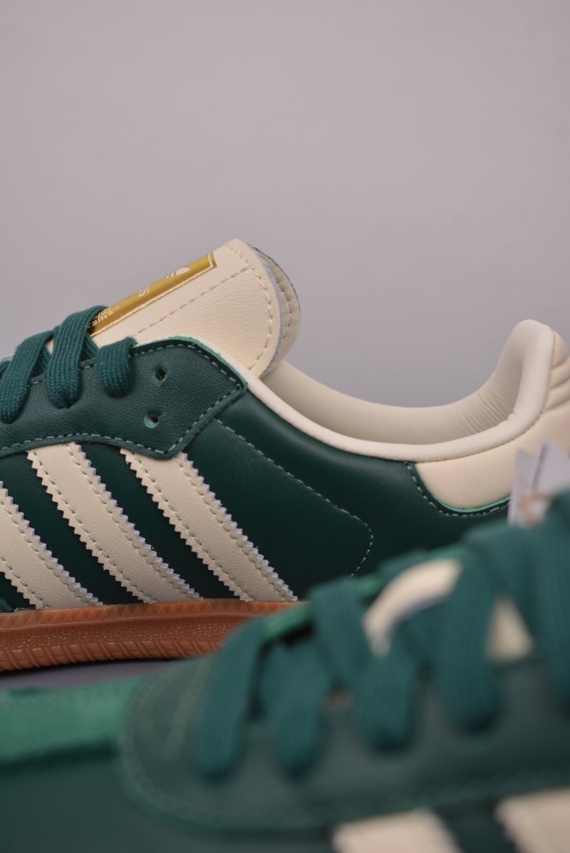 Adidas Samba OG 'Brown / Pink' view