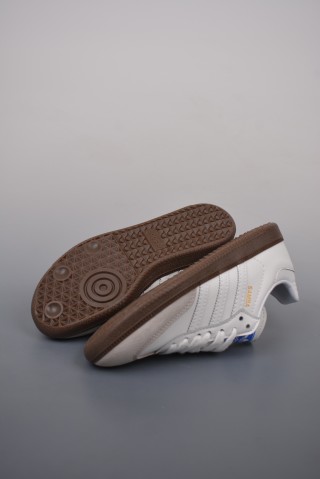 Adidas Samba OG 'Brown' view 3