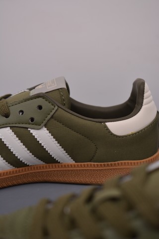 Adidas Samba OG 'Brown / Pink' view 8
