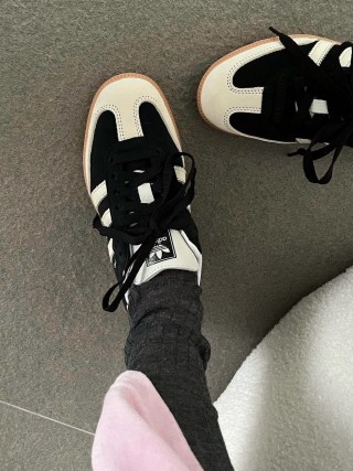 Adidas Samba OG view 2