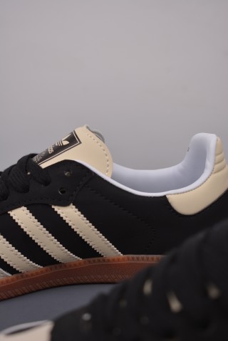 Adidas Samba OG 'Brown' view 8