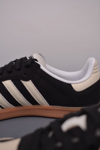 Adidas Samba OG 'Brown / Pink' view 8