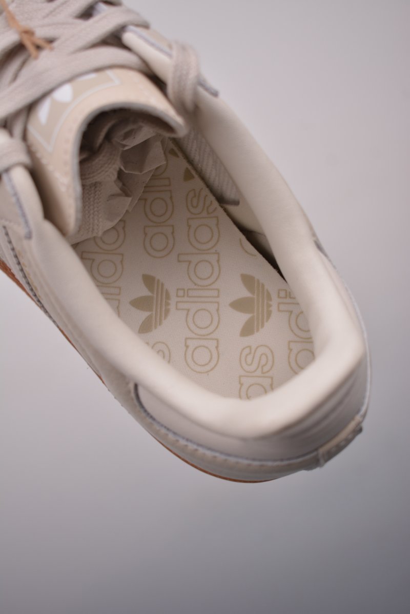 Adidas Samba OG 'Pink' view
