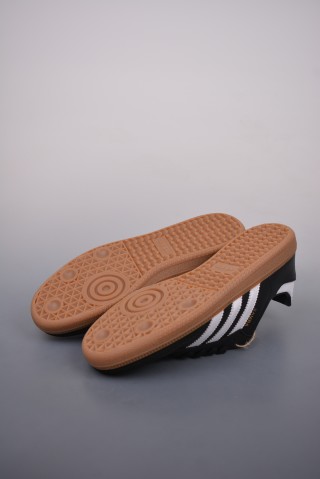 Adidas Samba OG 'Brown / Pink' view 3