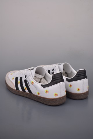 Adidas Samba OG 'Brown / Pink' view 2