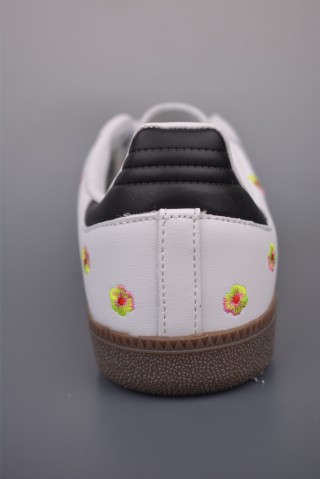 Adidas Samba OG 'Brown / Pink' view 4
