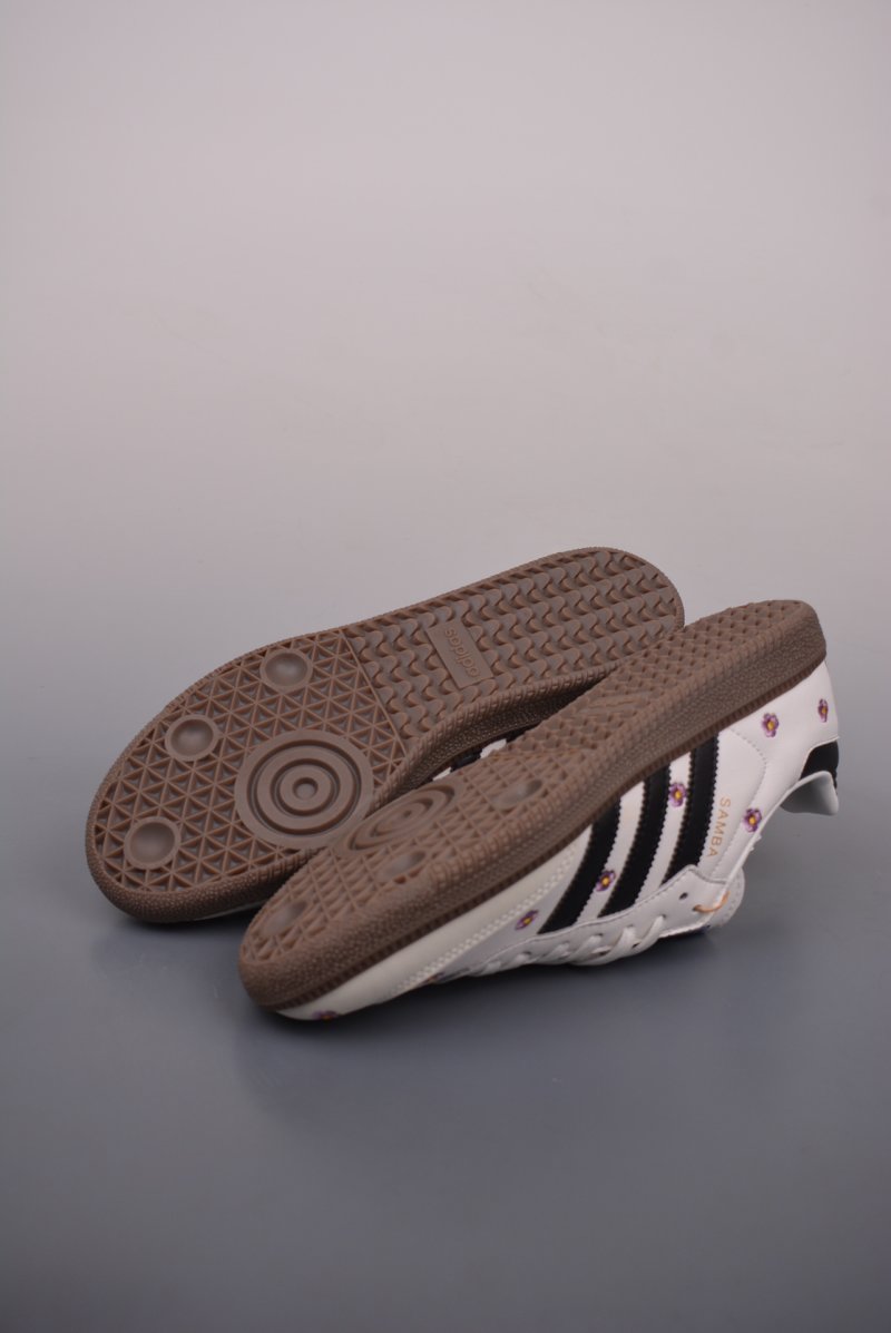 Adidas Samba OG 'Brown / Pink' view