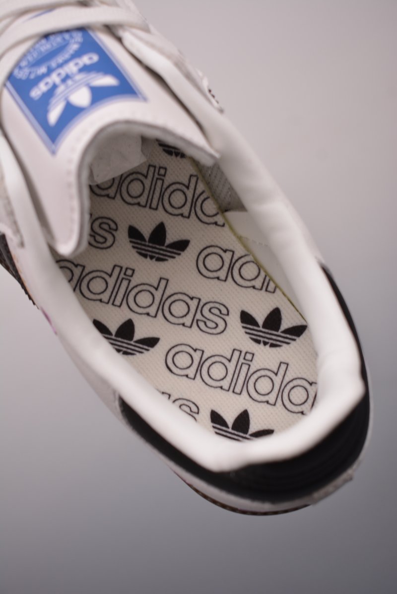 Adidas Samba OG 'Brown / Pink' view