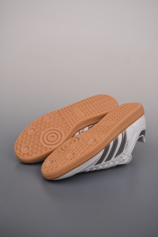 Adidas Samba OG view 3