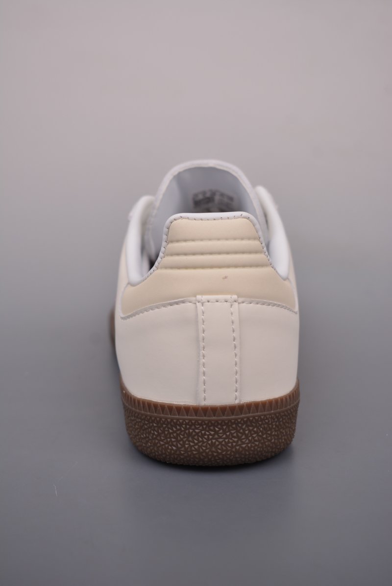Adidas Samba OG view