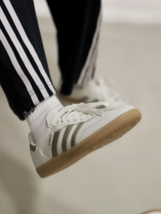 Adidas Samba OG view 2