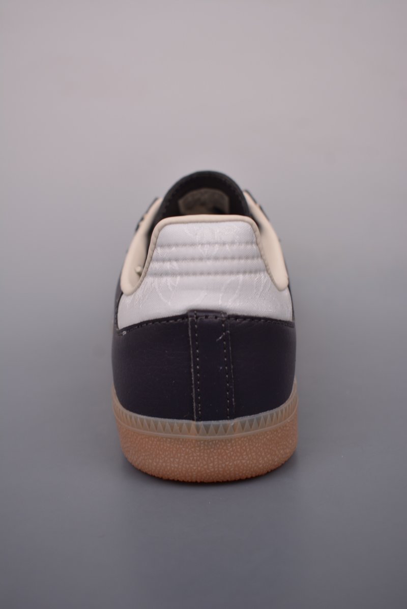 Adidas Samba OG 'Brown / Pink' view
