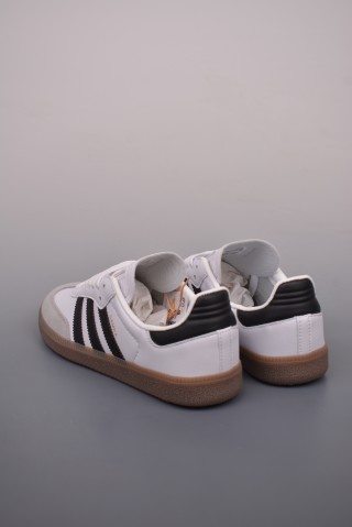 Adidas Samba OG 'Brown' view 2