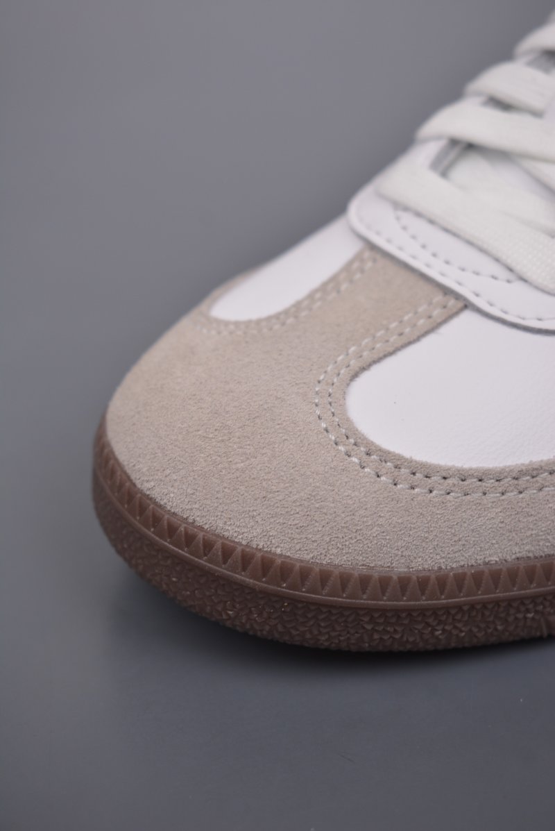 Adidas Samba OG 'Brown / Pink' view
