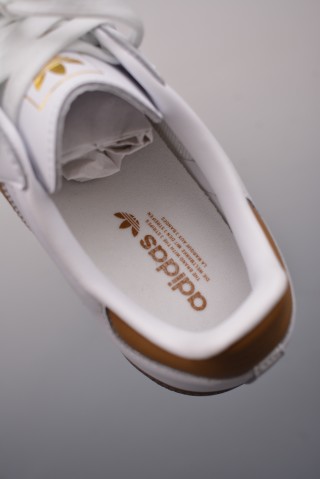 Adidas Samba OG 'Brown / Pink' view 9