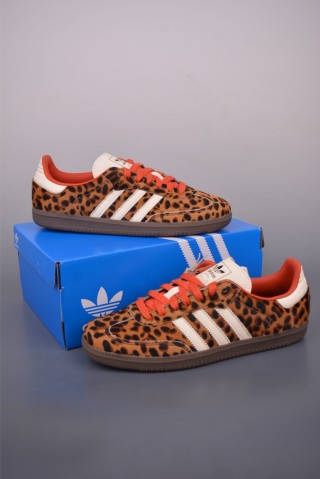 Adidas Samba OG 'Brown / Pink' view 5