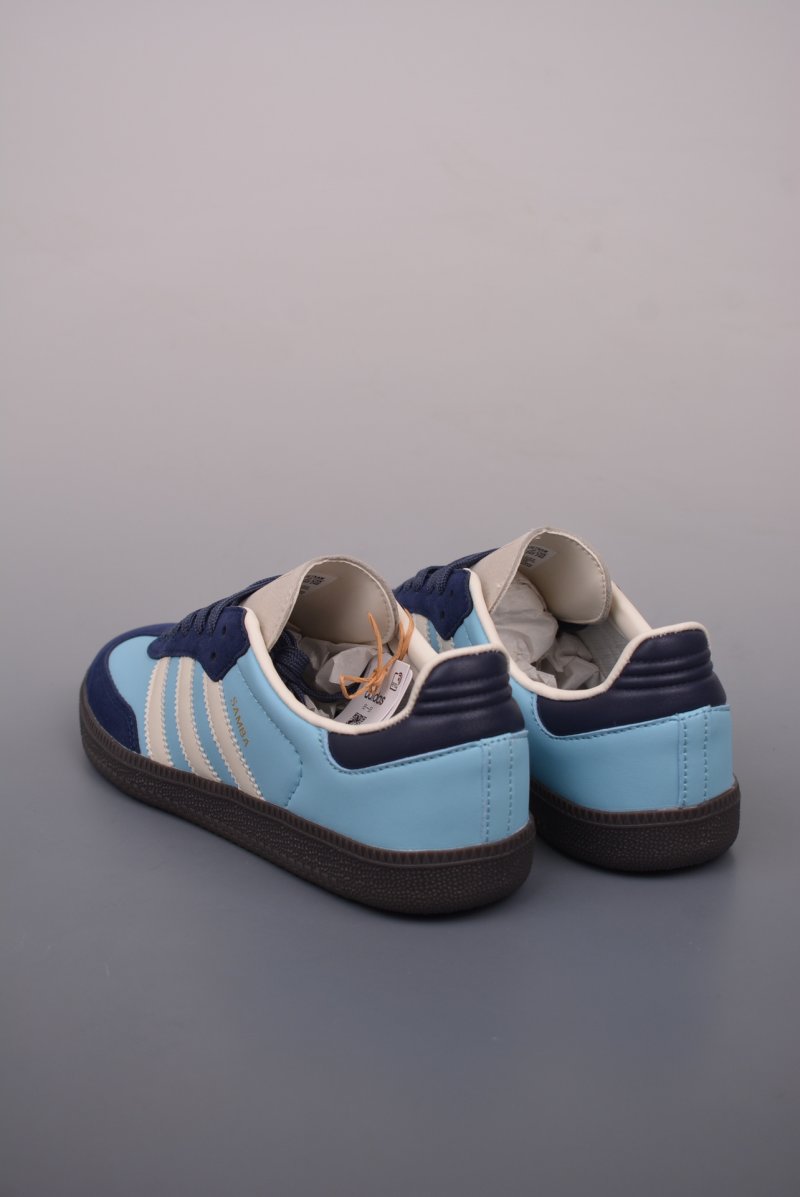 Adidas Samba OG view
