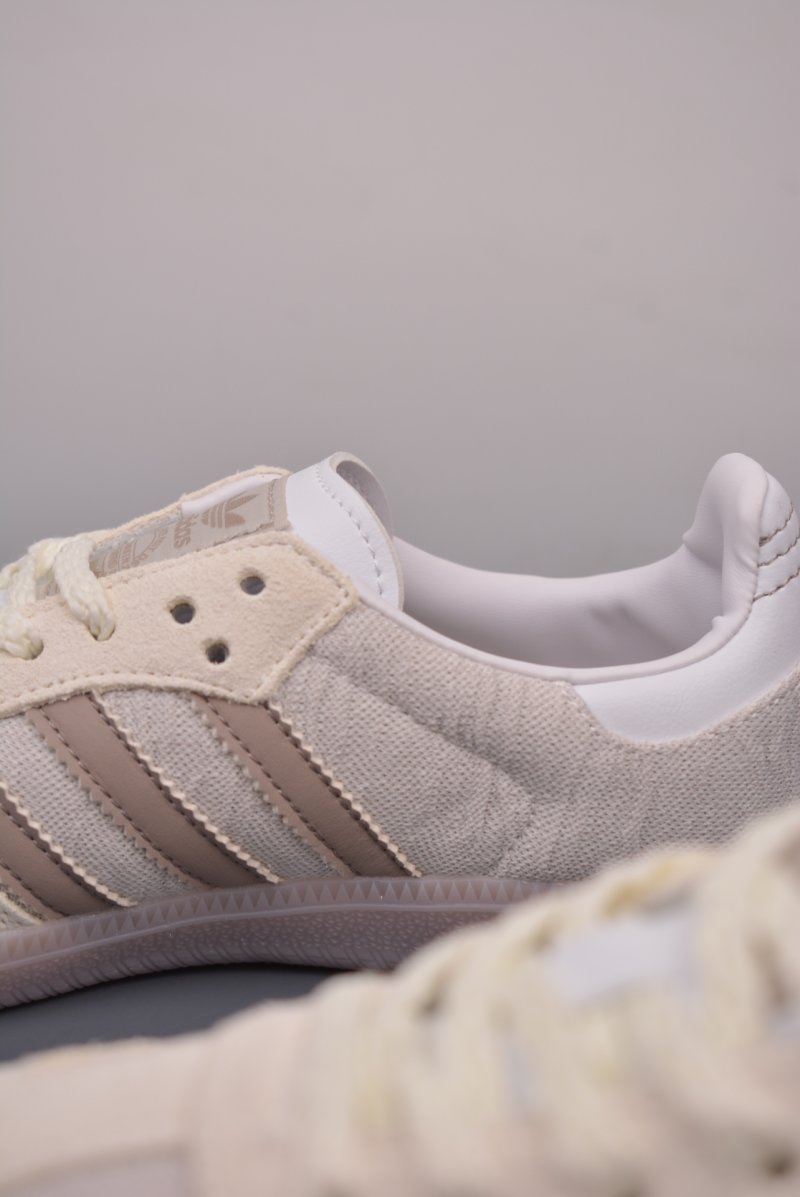 Adidas Samba OG 'Brown / Pink' view