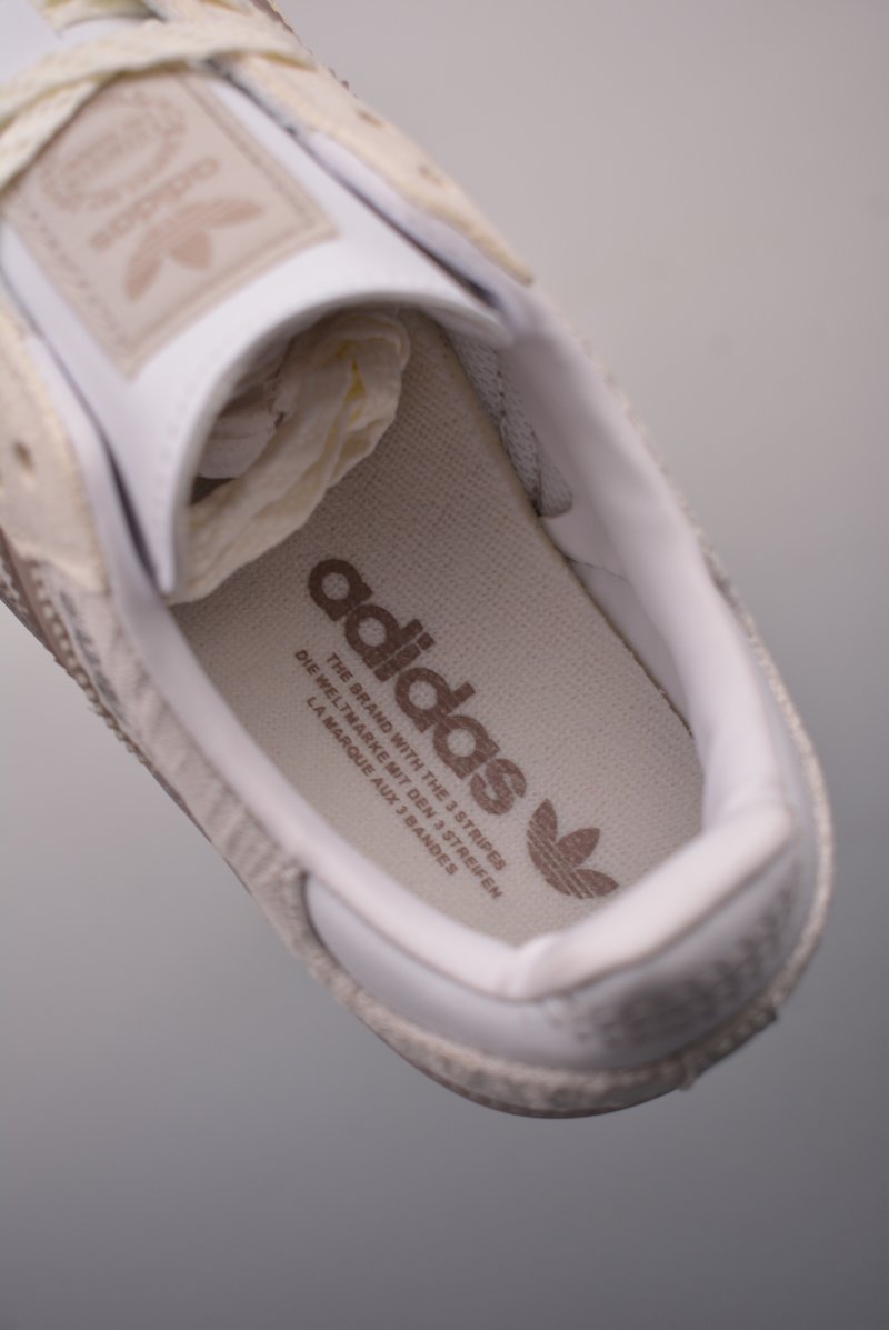 Adidas Samba OG 'Brown / Pink' view